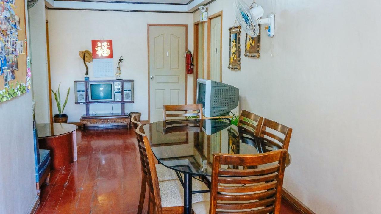 Хостел Reddoorz Near Old Tagbilaran Airport Екстер'єр фото